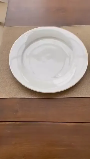 Gold Dinner Plate Collection